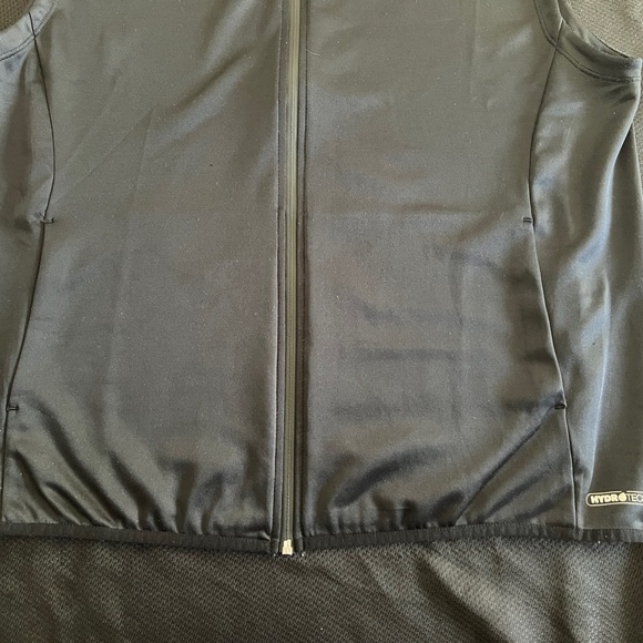 Greg Norman hydro tech zip golf vest - Picture 5 of 6